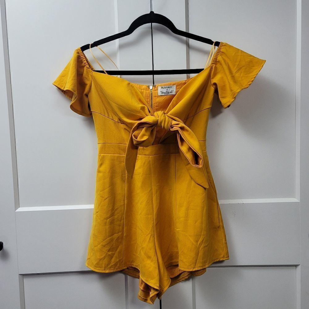 Runaway tie front romper  - Picture 6 of 15